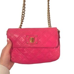 MARC JACOBS- quilted crossbody bag